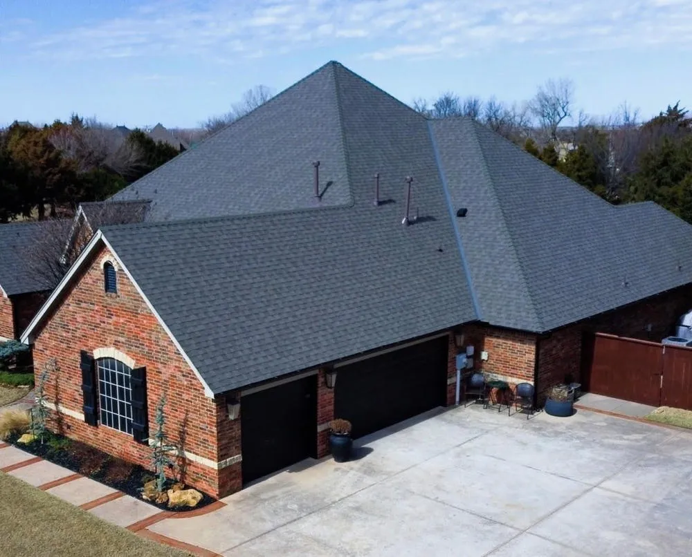 Roofing contractor in Bay St Louis, MS by Brand Lee Renovations