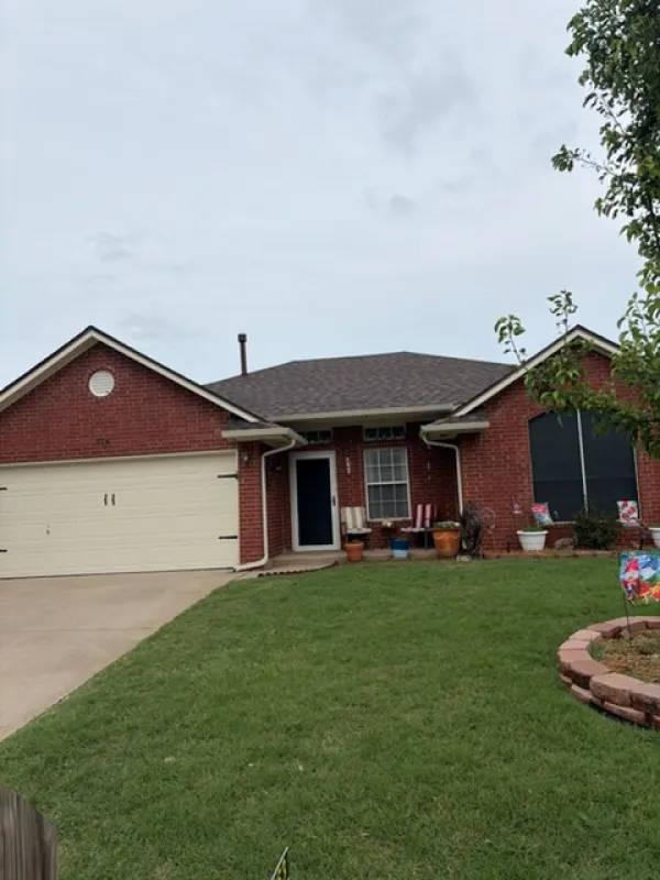 Roofing service in the Mississippi Gulf Coast